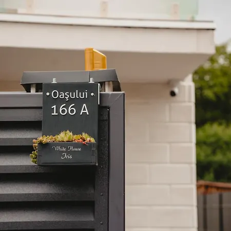 White House Iris Napoca - 3- Parcare Gratuita, Self Check In 24h, Aeroport 15 Minute! Апарт-отель Клуж-Напока