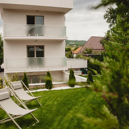 White House Iris Napoca - 3- Parcare Gratuita, Self Check In 24h, Aeroport 15 Minute!