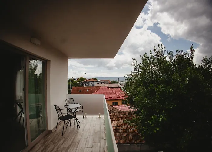 White House Iris Napoca - 3- Parcare Gratuita, Self Check In 24h, Aeroport 15 Minute! Apartahotel 3*