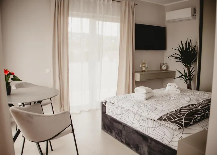 White House Iris Napoca - 3- Parcare Gratuita, Self Check In 24h, Aeroport 15 Minute! Клуж-Напока